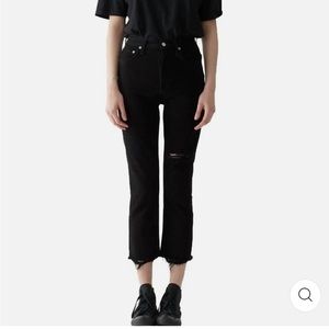 AGOLDE Riley distressed crop jeans 24